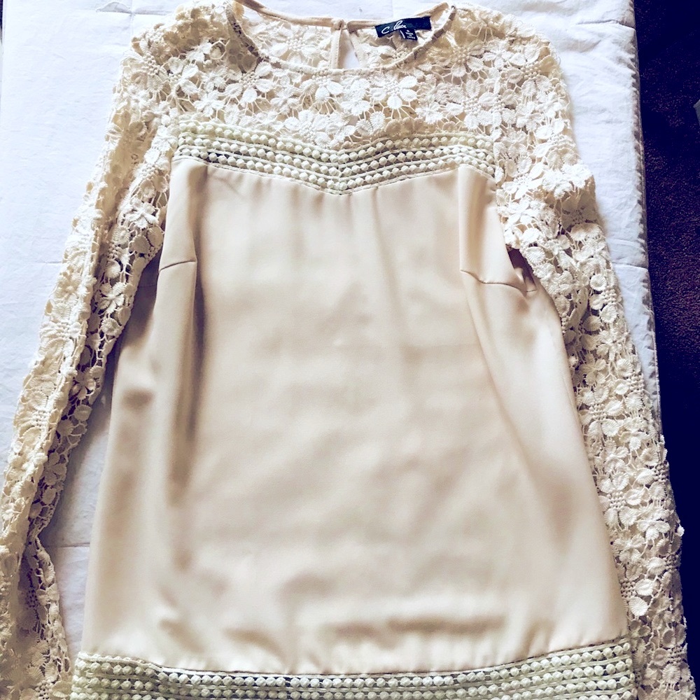 New Lace Sleeved Chiffon Feel Shirt
